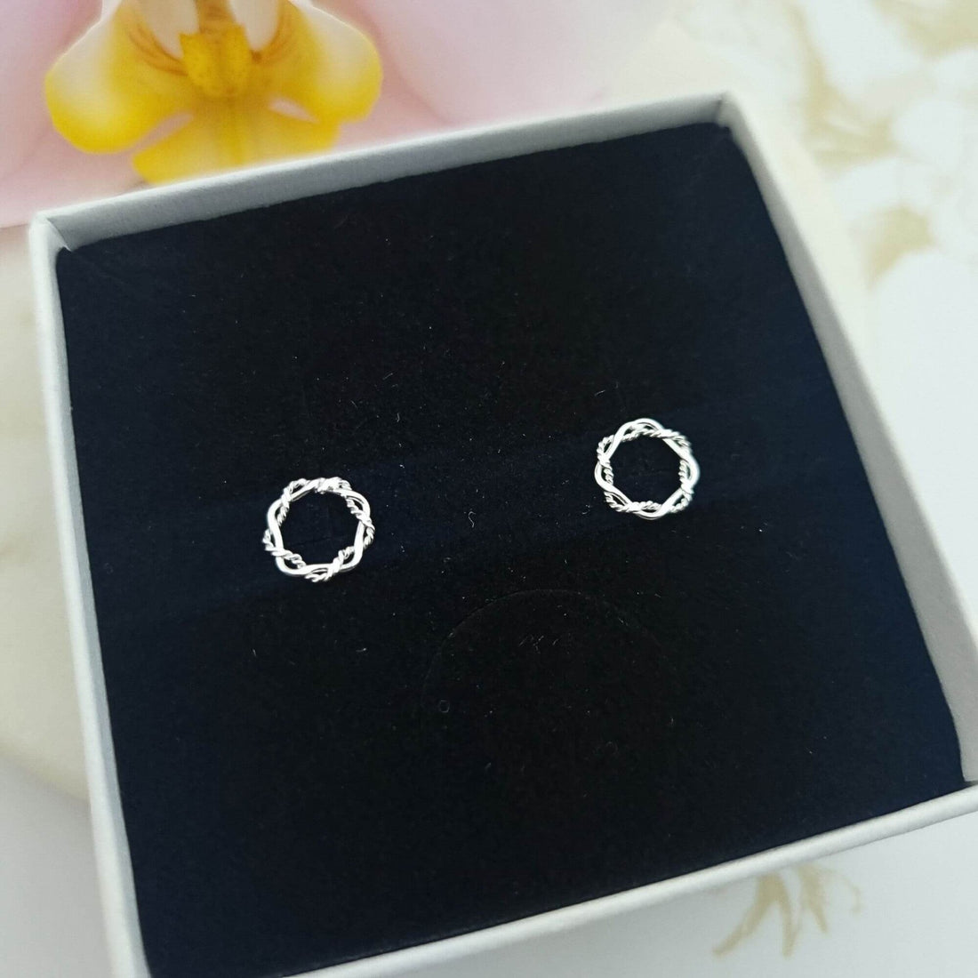 sterling silver twisted circle earrings