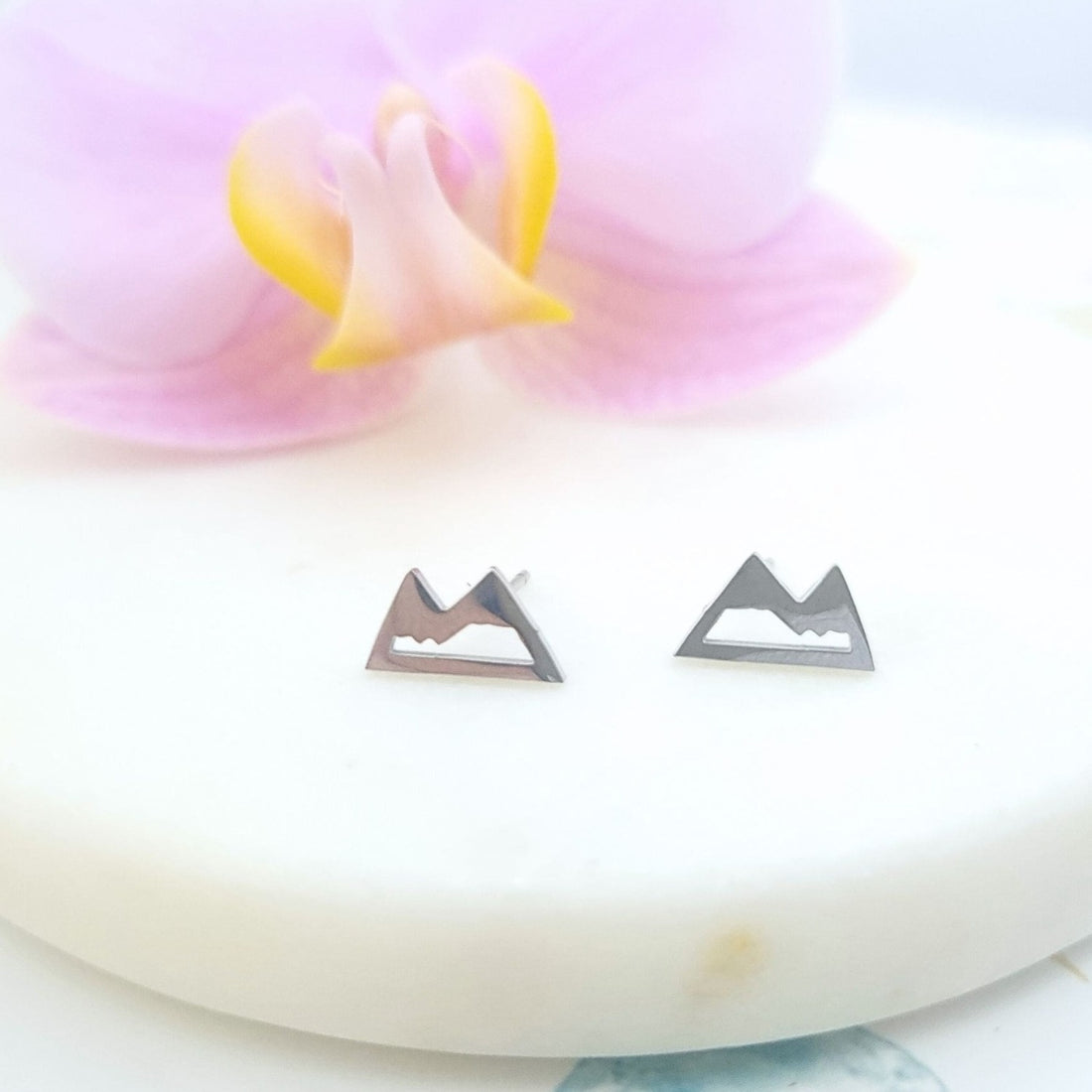 mountain stud earrings silver