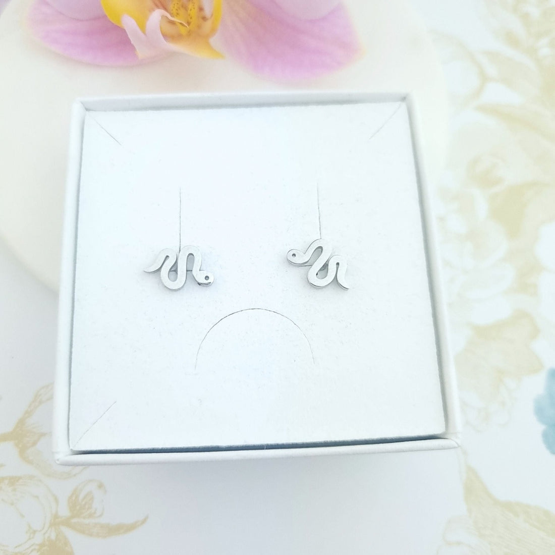 snake stud earrings silver