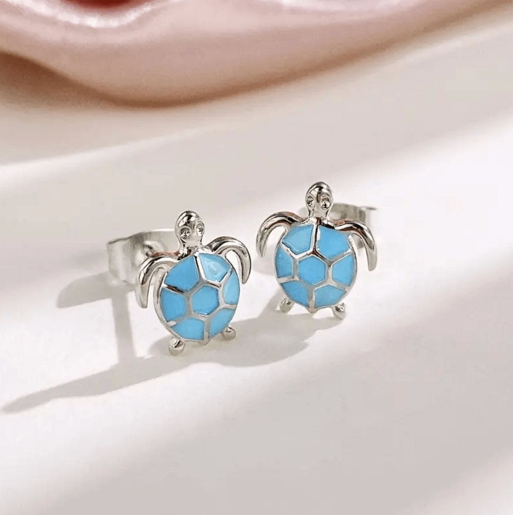Sea turtle stud earrings