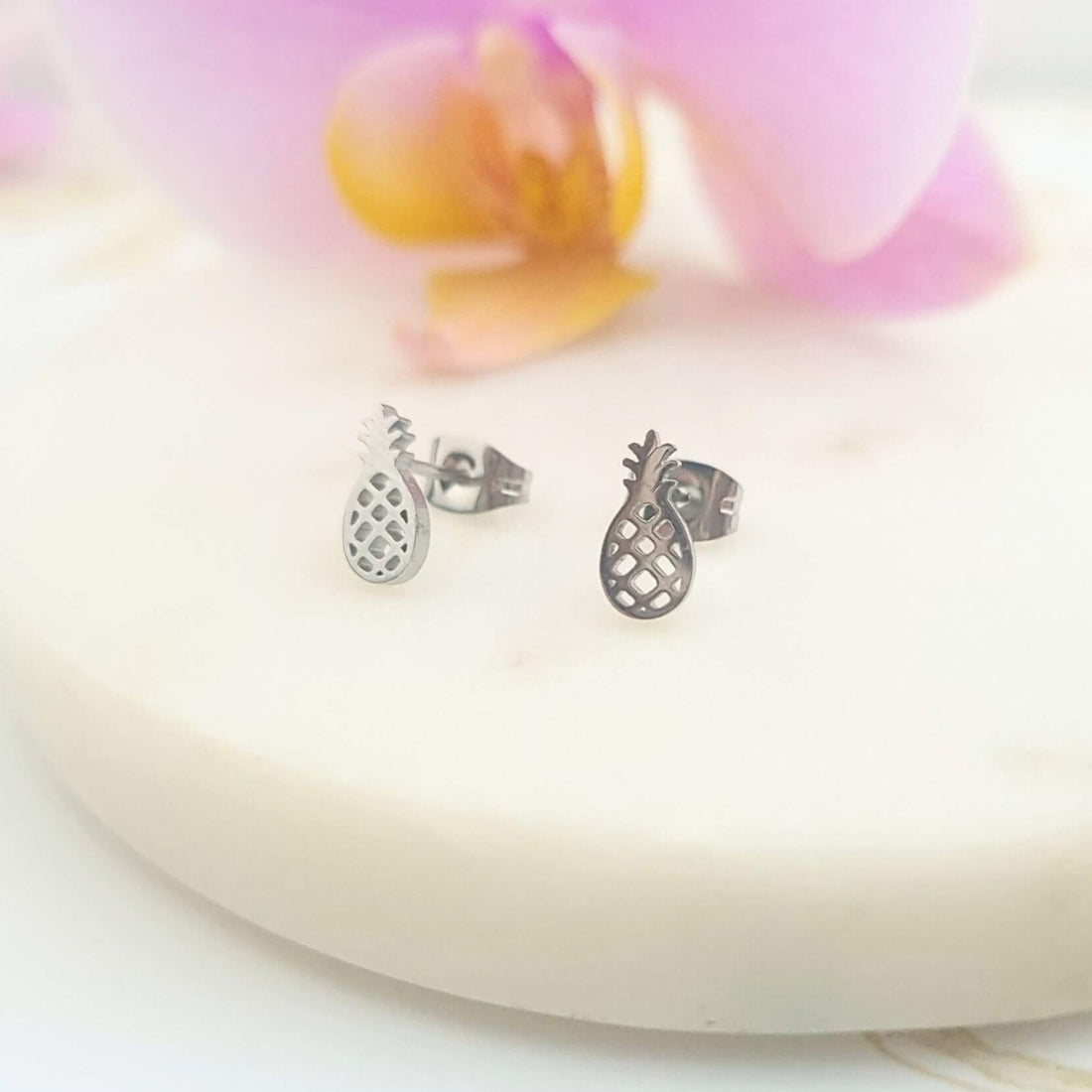 pineapple stud earrings