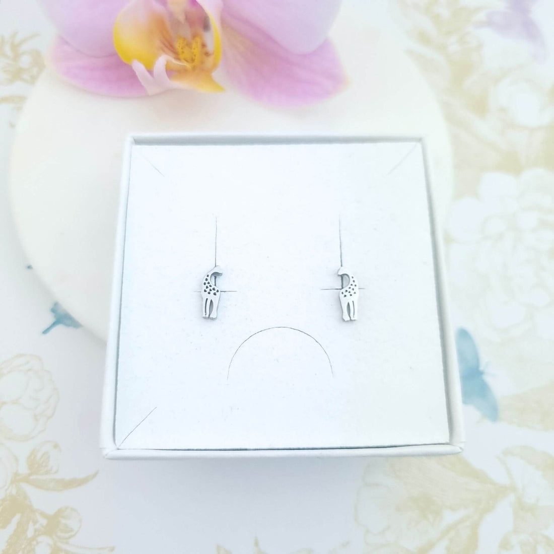 giraffe stud earrings
