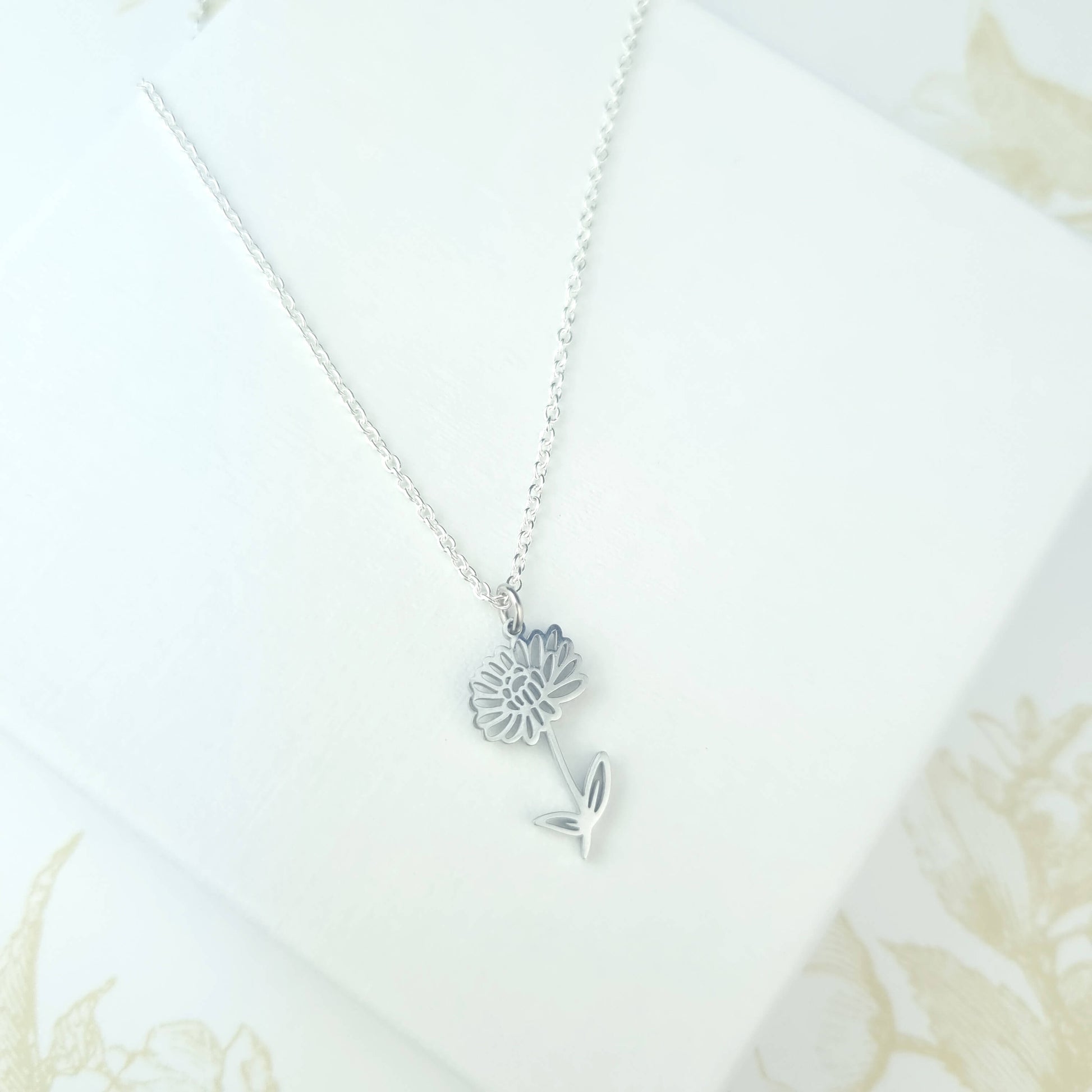 Chrysanthemum flower pendant