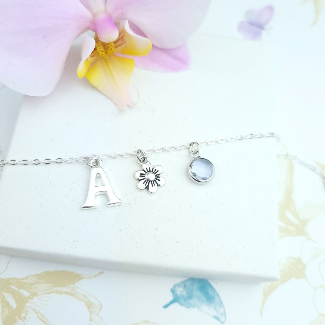personalised daisy bracelet