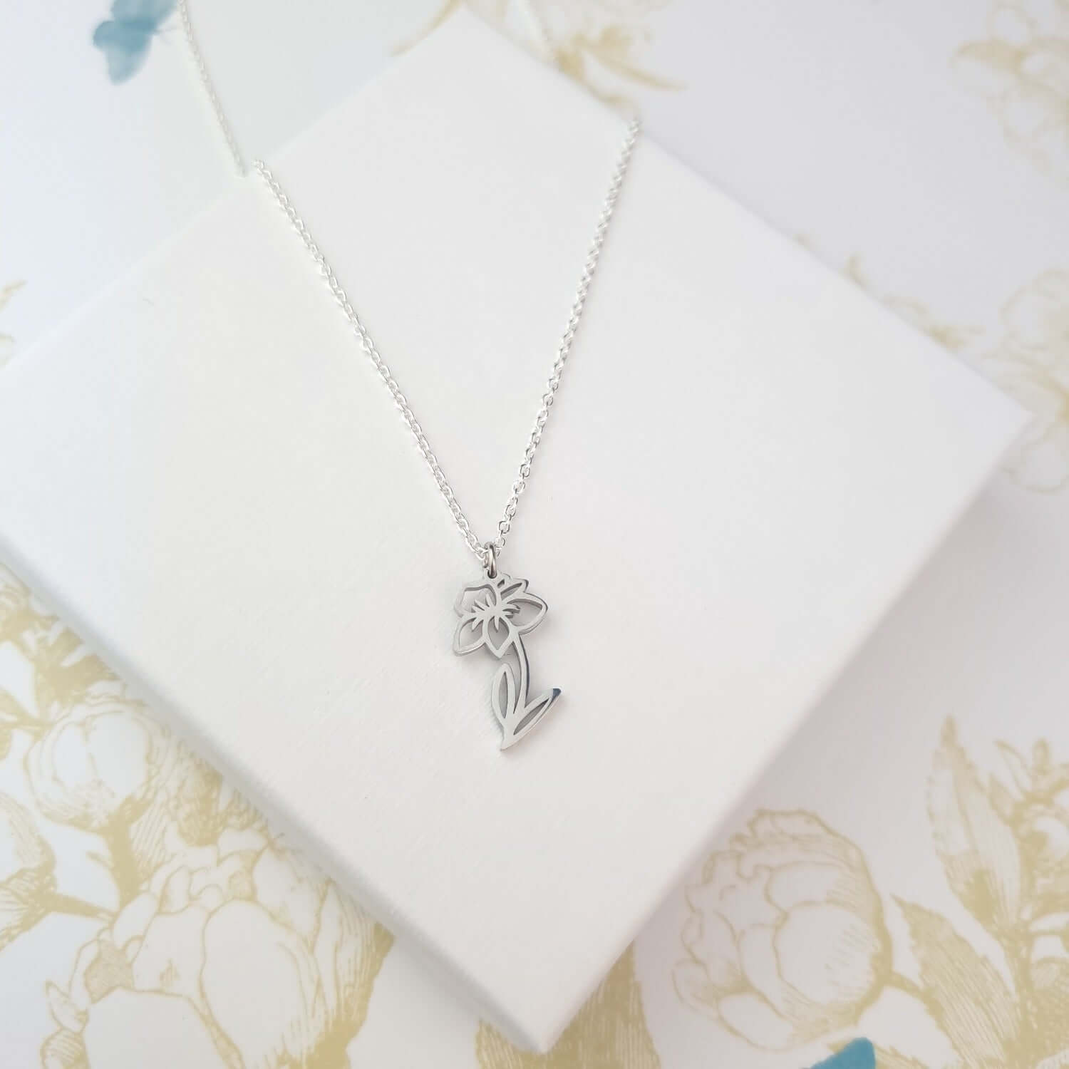 March necklace with daffodil flower pendant