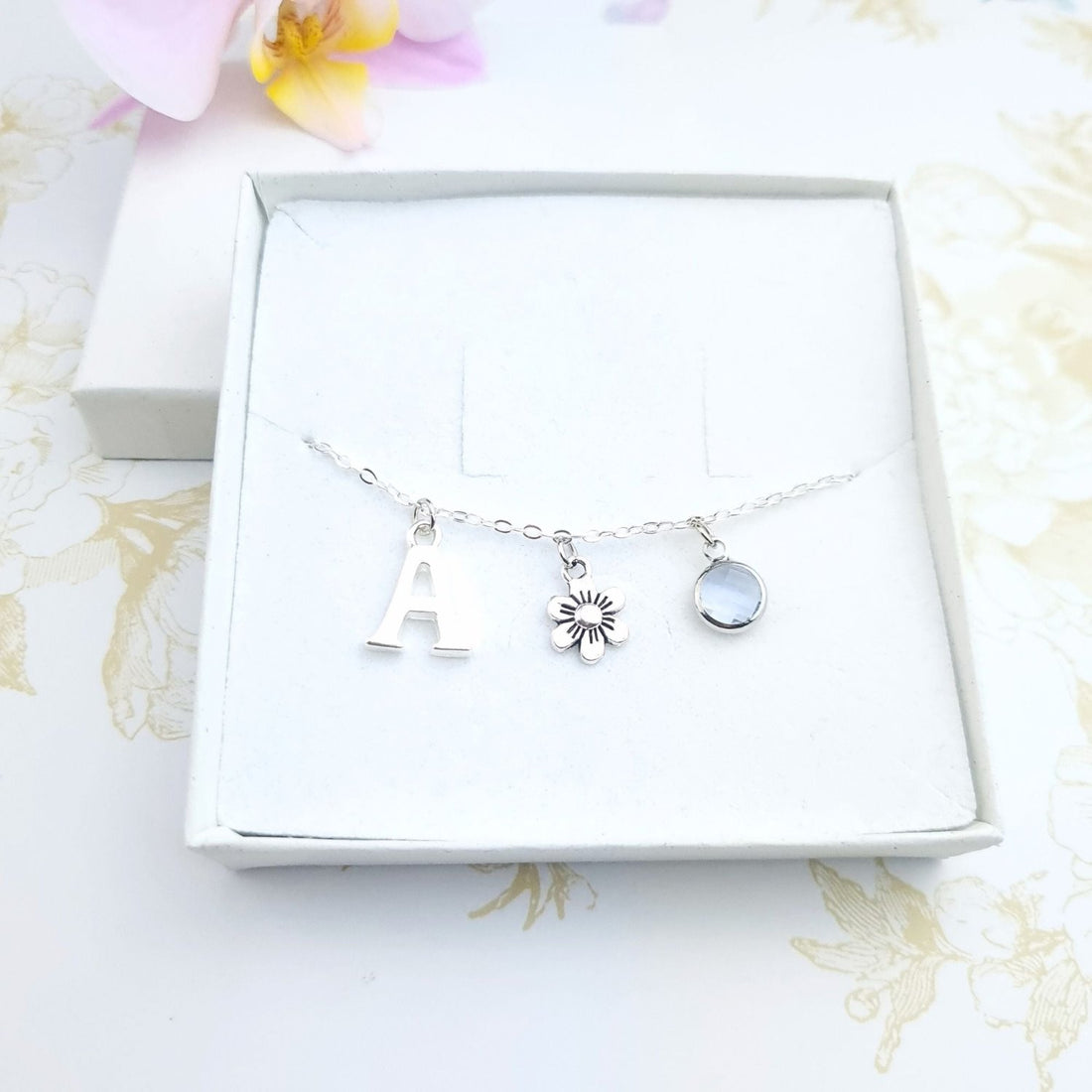 personalised daisy bracelet