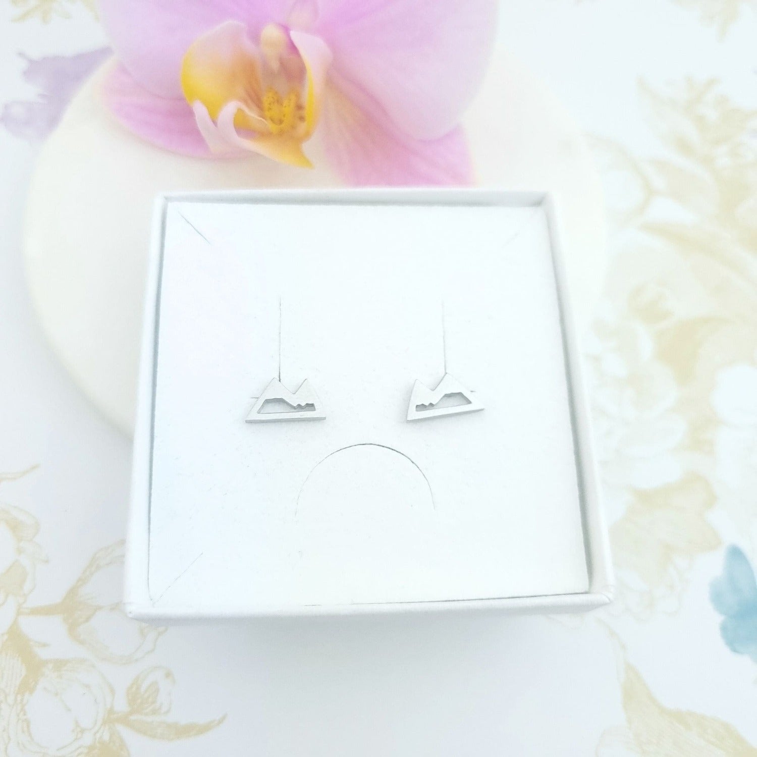 nature mountain stud earrings