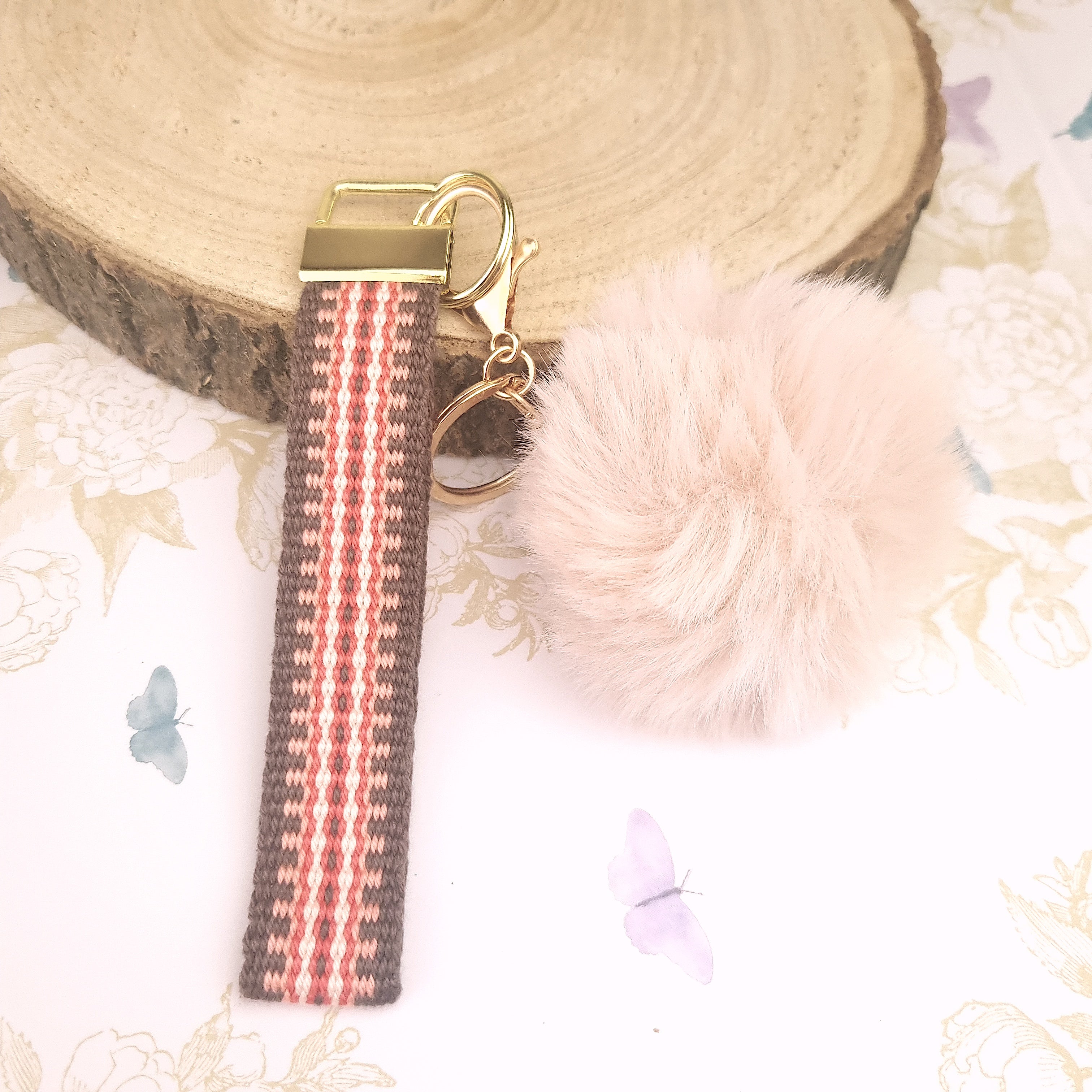 wristlet keychain for women