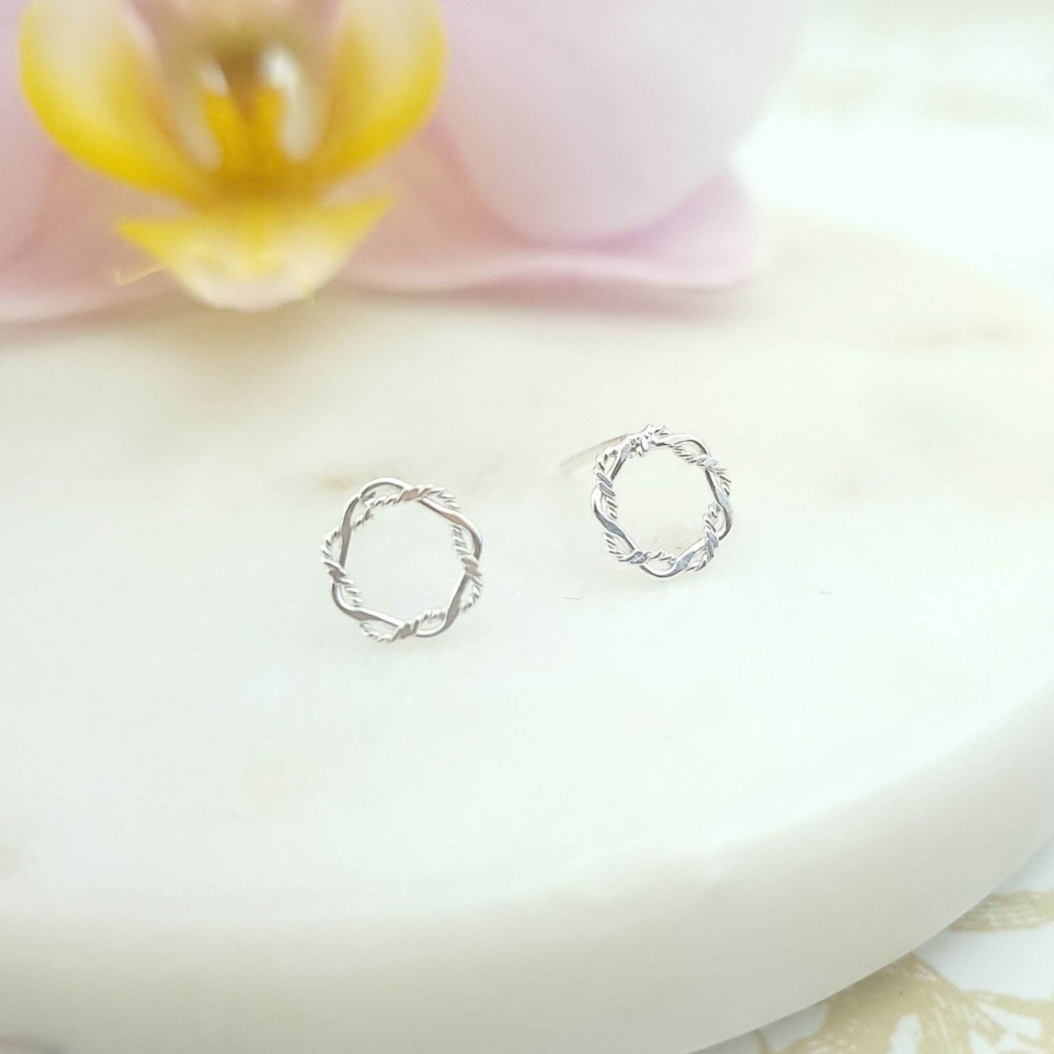 sterling silver twisted circle earrings