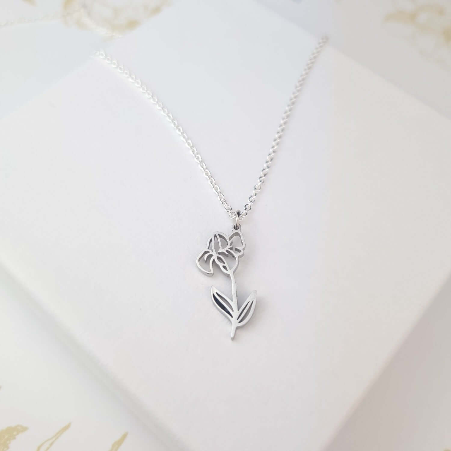 Violet flower sterling silver necklace