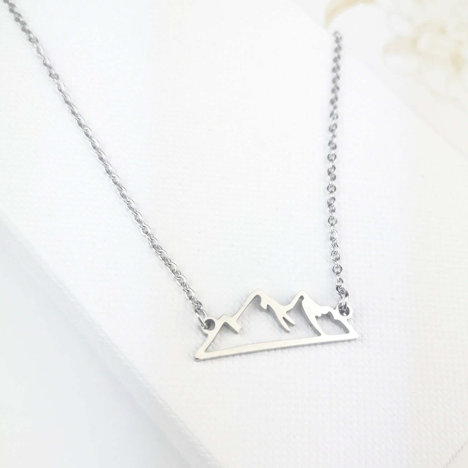 Mountain necklace